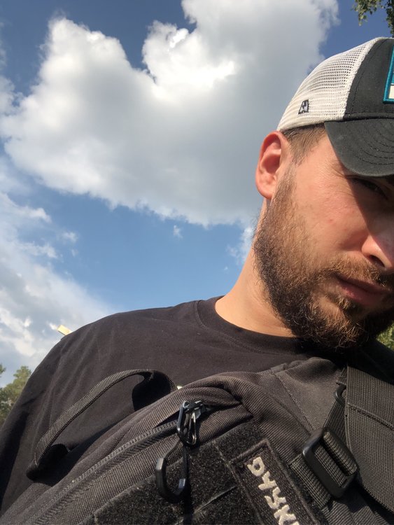 Территория пале рояль екатеринбург. Фотосессия свадьбы пале-рояль екатеринбург. Пале рояль сибирский тракт, 90/1. Паль екатеринбург. Пале рояль отель екатеринбург.