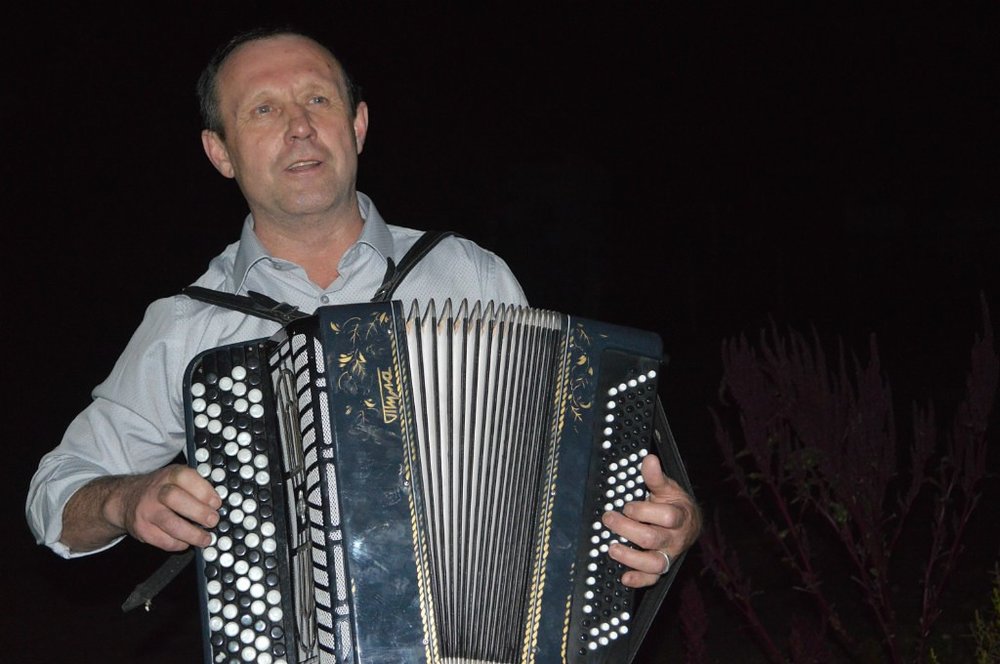 Эх мужики песня. Эх мужики песня. Эх мужики песня. Эх мужики зачем вам эти. Эх загулял загулял парень.