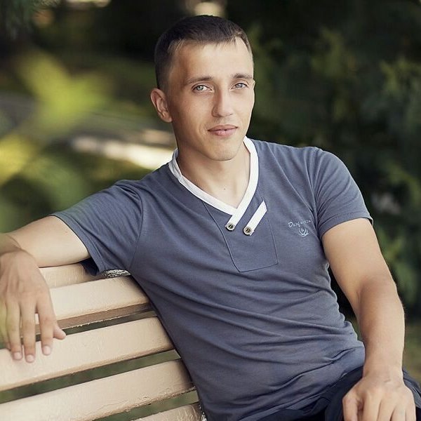 парень из батайска написал.