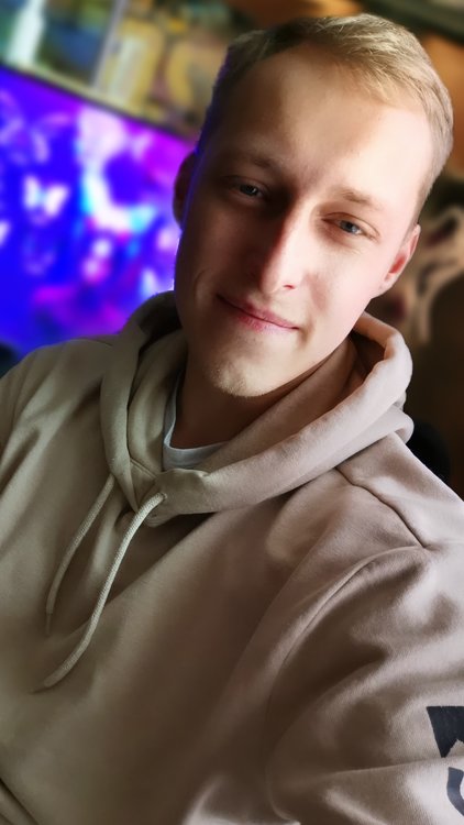 Леша 25