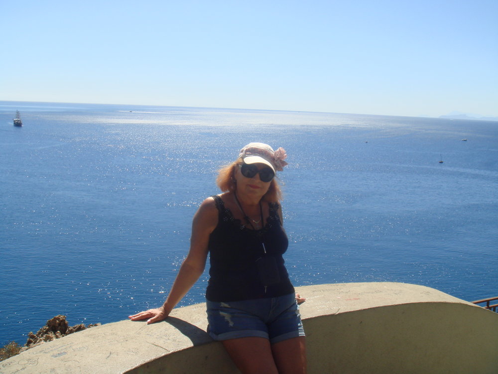 Olga, 67 years old, Lithuania, Klaipėda, would like to meet a guy or a girl at t