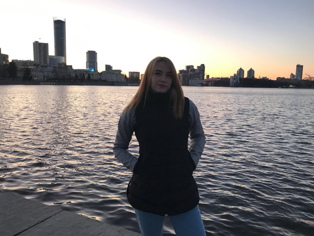 Кристина, 19 di Kirov - foto di ragazze e donne - 2156471377 - sito di incontri