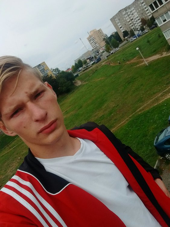 Леша 21. Леша 18.