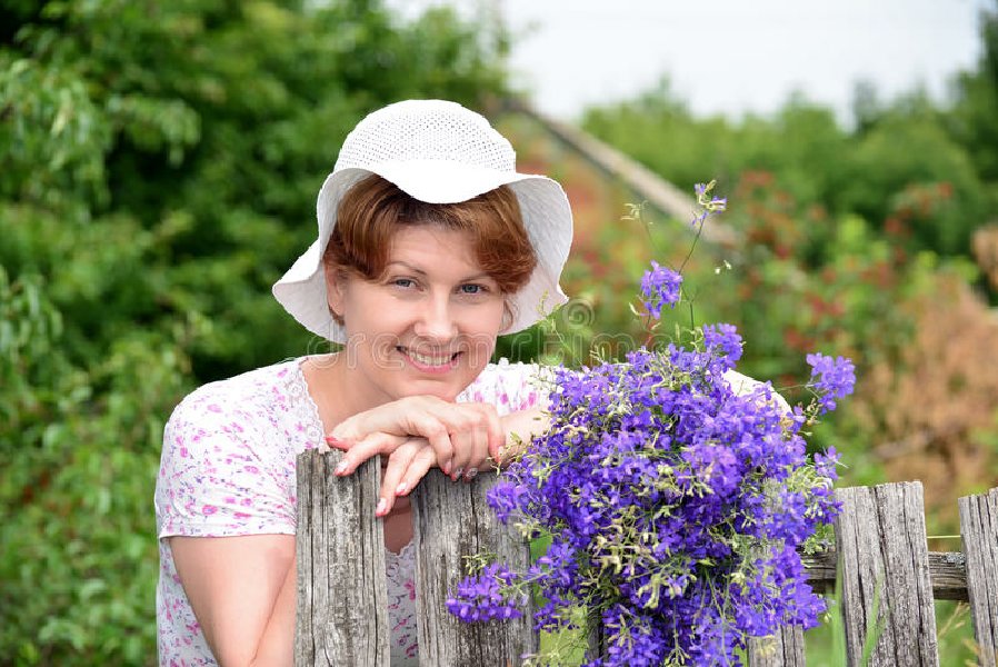 Photos of Women Villagers Who Run the Show in Rural Russia Photos of women, Wome