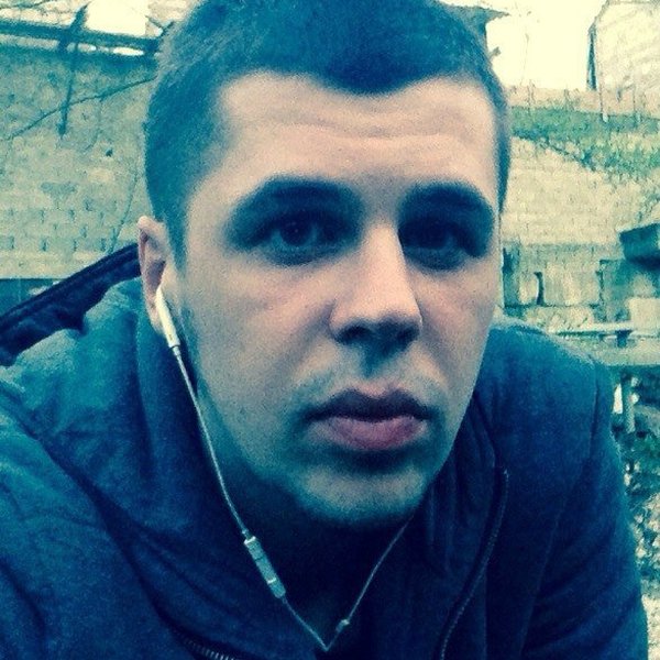 Igor bezruchko. Безручко игорь борисович. Игорь волосов туапсе. Чмошник игорь безручко. Igor bezruchko.