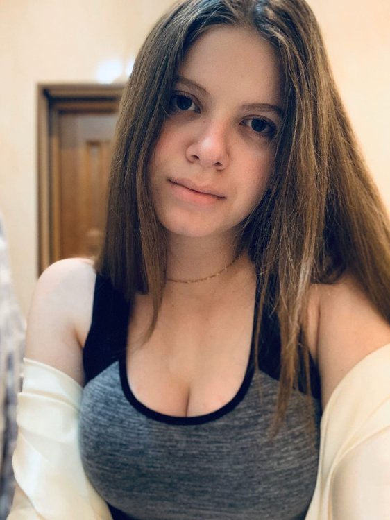 камилла анжела
